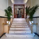 Vatican Lante Apartment